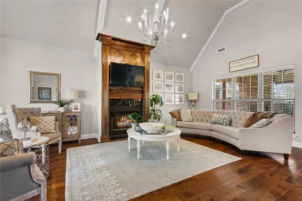 5602 45Th Street, Rogers, AR 72758