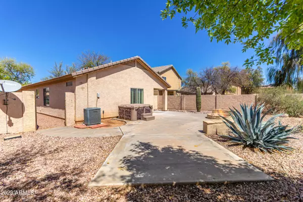 4227 E TANZANITE Lane, San Tan Valley, AZ 85143