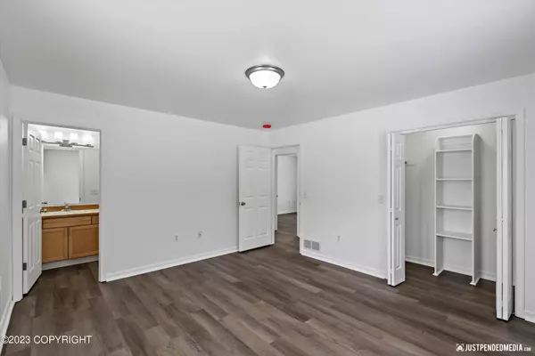 5561 Adventurer BLVD, Wasilla, AK 99654