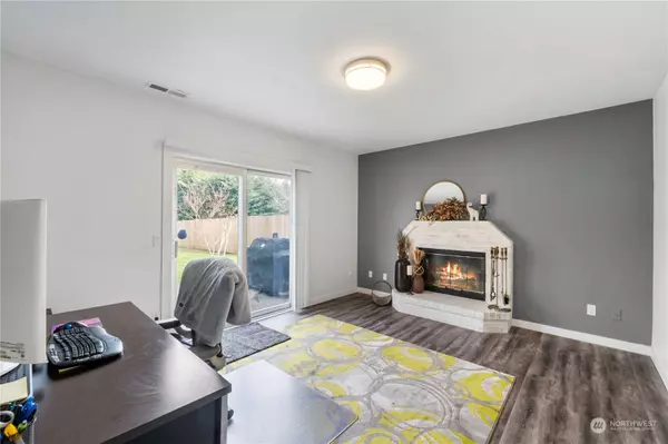 107 118th ST E, Tacoma, WA 98445