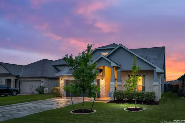 3109 DEER HOLLOW, New Braunfels, TX 78130-6847