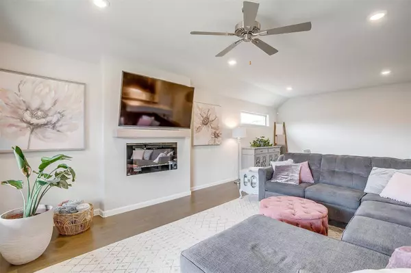 5669 Barco Road, Fort Worth, TX 76126