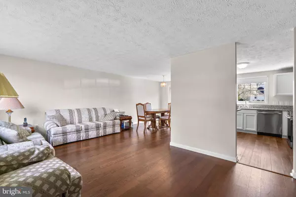 9656 CORNTASSEL CT, Columbia, MD 21046