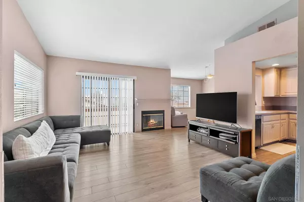 3924 Murray Hill Rd, La Mesa, CA 91941