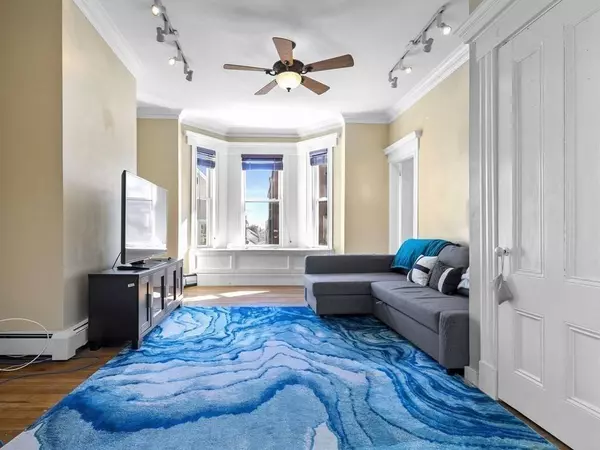 560 E 6th Street #2, Boston, MA 02127