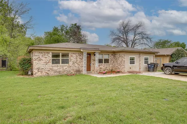 2101 Bettibart Street, Fort Worth, TX 76134