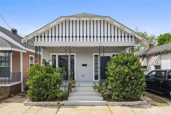 1404 DESIRE ST, New Orleans, LA 70117