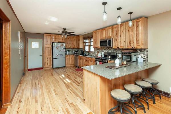 601 Sycamore Street, Cambridge, IA 50046