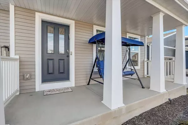 1832 Twin Fawn Trl, Madison, WI 53718