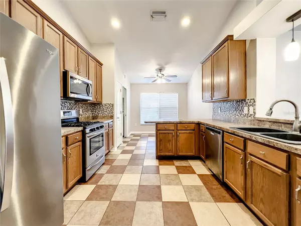 6711 SOMERSET GARDEN WAY, Apollo Beach, FL 33572