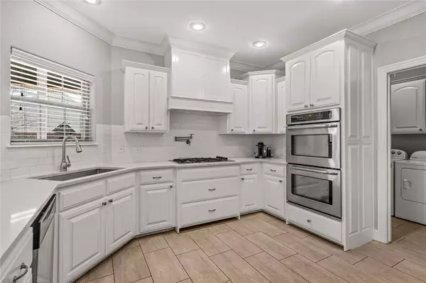 5602 45Th Street, Rogers, AR 72758