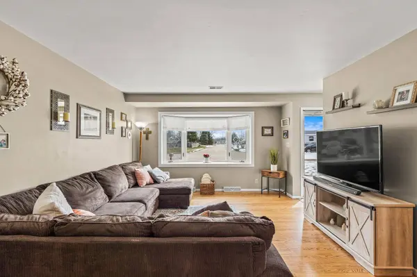 6904 Butternut, Caledonia, WI 53402