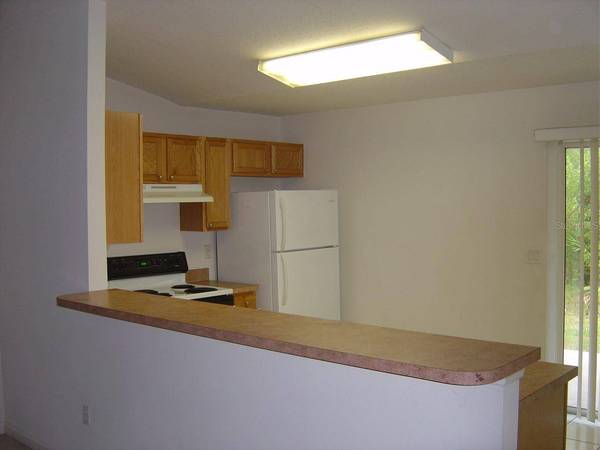 28 PINE HAVEN DR, Palm Coast, FL 32164