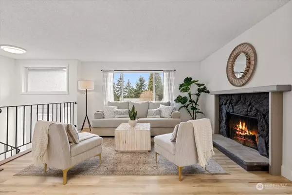 34422 30th AVE SW, Federal Way, WA 98023