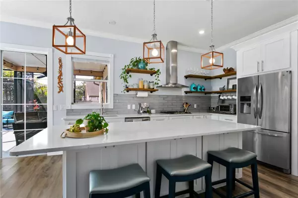 12310 GLENCLIFF CIR, Tampa, FL 33626