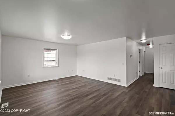 5561 Adventurer BLVD, Wasilla, AK 99654