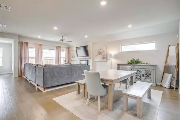 5669 Barco Road, Fort Worth, TX 76126