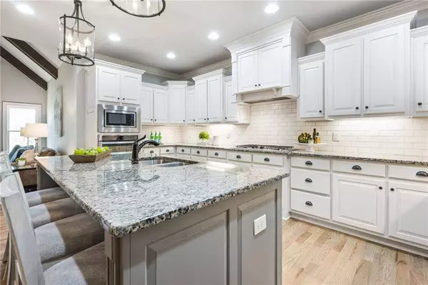 315 Slate CT, Buford, GA 30518