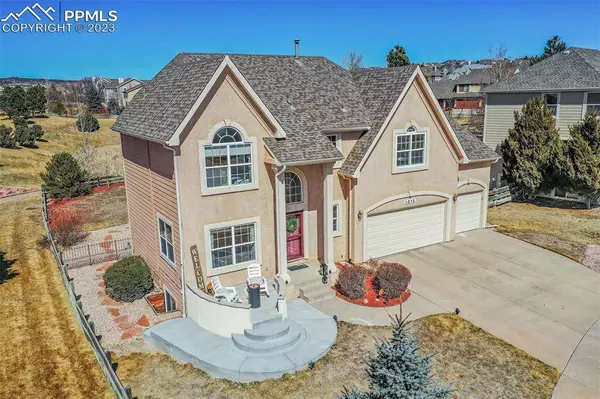 1012 Hillside Oaks PL, Colorado Springs, CO 80921