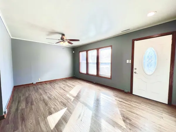 16323 Trumbull Avenue, Markham, IL 60428