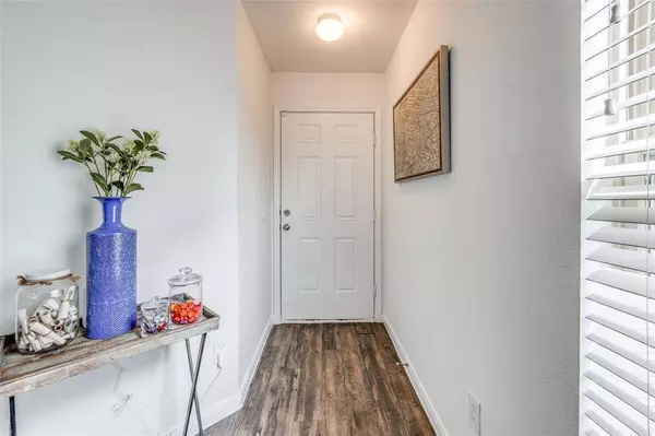 14106 Sundrop Park LN, Houston, TX 77048