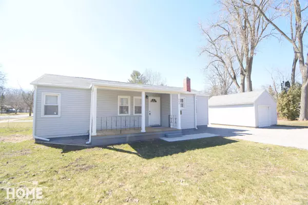 802 Alger, Owosso, MI 48867