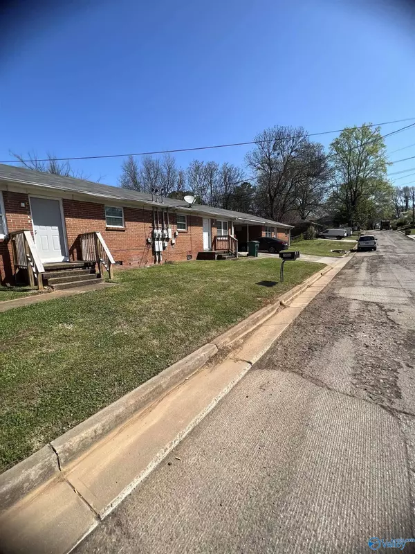 4006 Foster Avenue SW, Huntsville, AL 35805