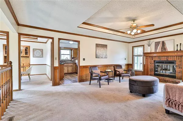 4408 SW 8th Street TER, Blue Springs, MO 64015