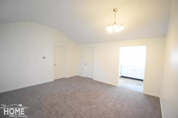 802 Alger, Owosso, MI 48867