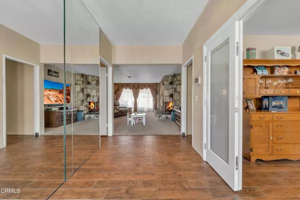 43732 Albeck AVE, Lancaster, CA 93536