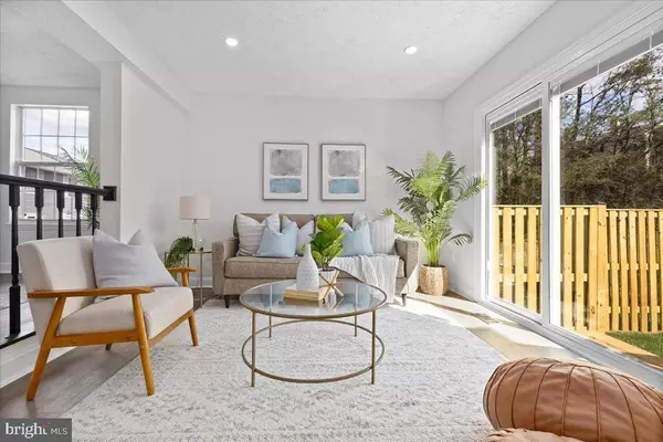 7676 MANDAN RD, Greenbelt, MD 20770