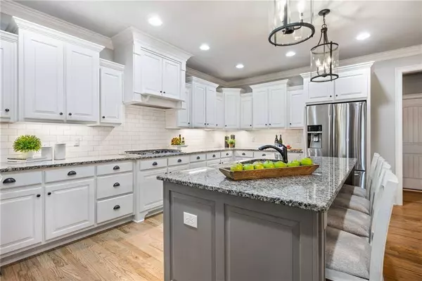 315 Slate CT, Buford, GA 30518