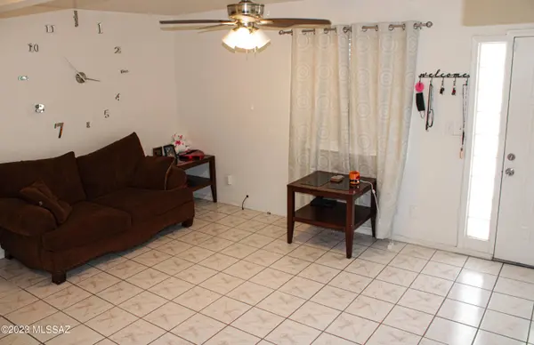 282 Paseo Mascota, Rio Rico, AZ 85648