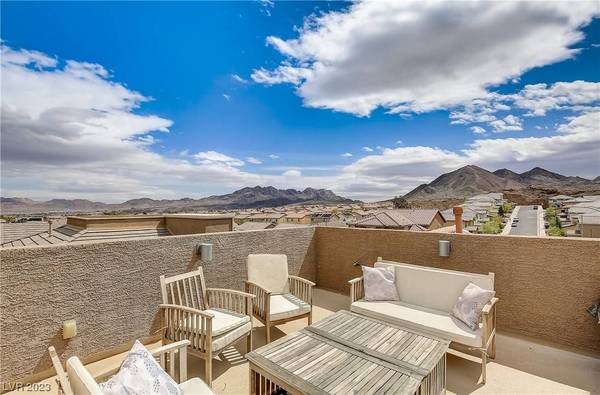 136 Brighton Hills Avenue, Henderson, NV 89002