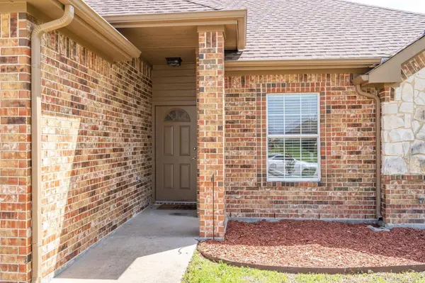 1236 Shelby Drive, Seagoville, TX 75159