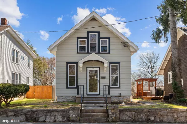 1324 ELM ST, Lebanon, PA 17042