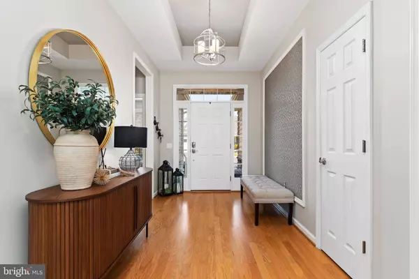 25 PRESIDENTS DR, Mechanicsburg, PA 17050