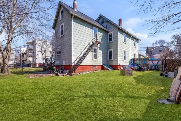 29 Endicott Ave, Somerville, MA 02144