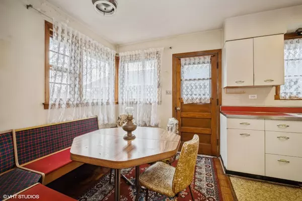 708 Florence DR, Park Ridge, IL 60068