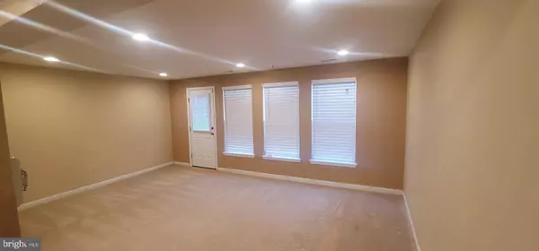 118 COLTS NECK DR, Sicklerville, NJ 08081