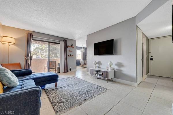 3151 Soaring Gulls Drive #2032, Las Vegas, NV 89128