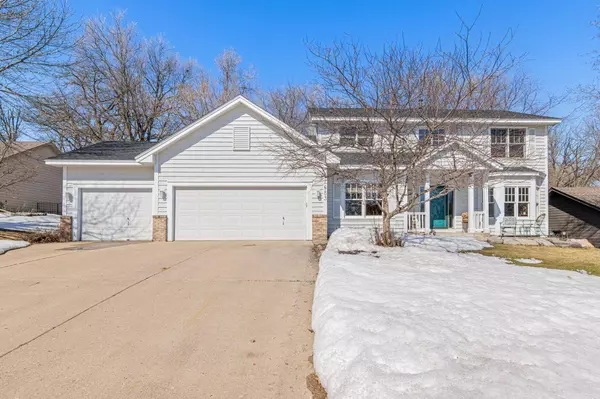 7683 133rd ST W, Apple Valley, MN 55124