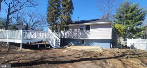 68 DIAMOND AVE, Pine Hill, NJ 08021