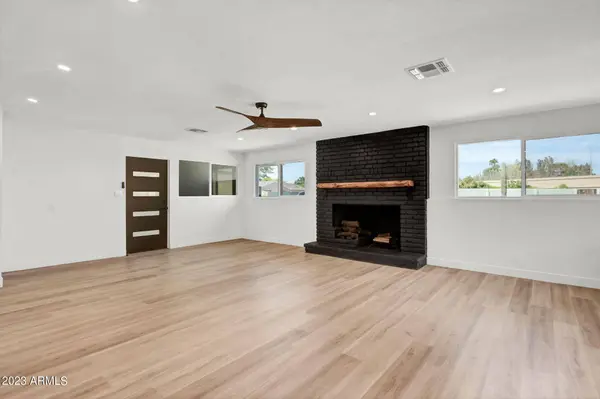 1719 E PALO VERDE Drive, Phoenix, AZ 85016