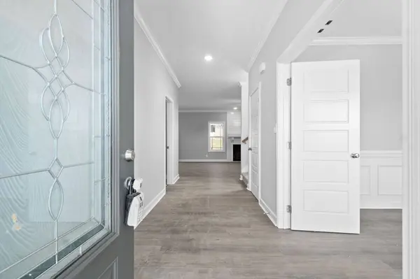 942 Alton Dr, Clarksville, TN 37043