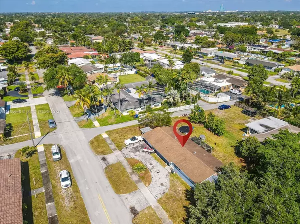 1400 N Park Rd, Hollywood, FL 33021