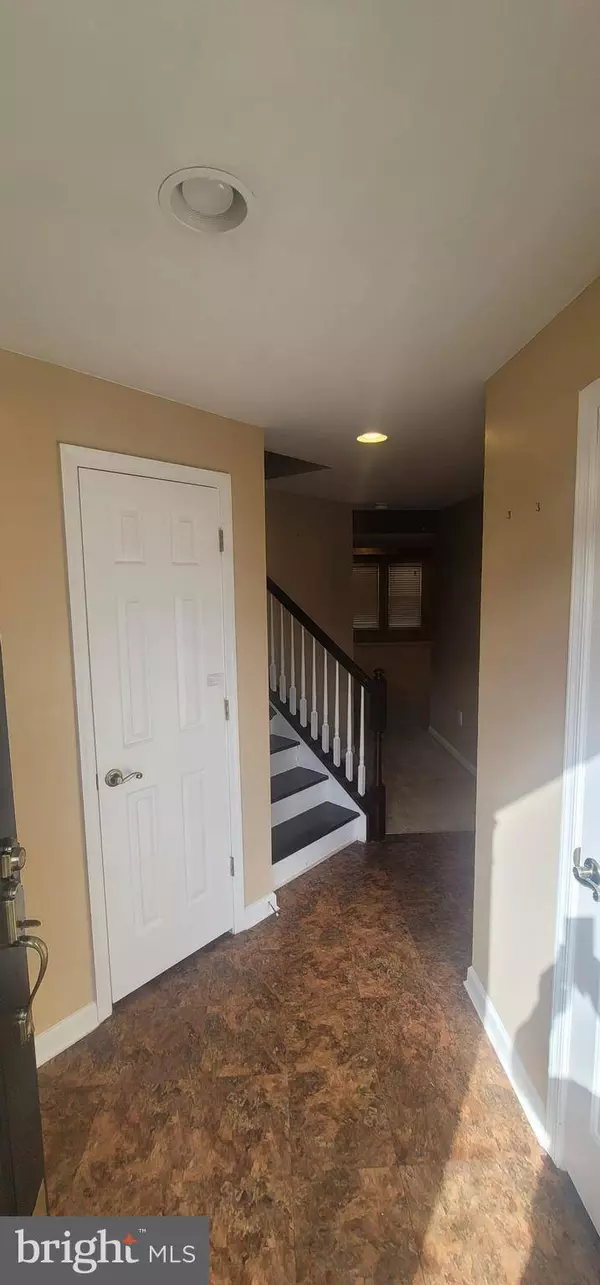 118 COLTS NECK DR, Sicklerville, NJ 08081