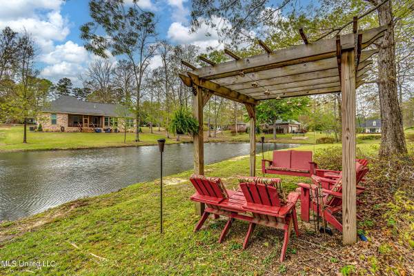 409 North Lake Dr Drive, Brandon, MS 39042