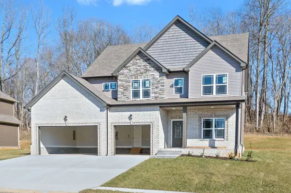 942 Alton Dr, Clarksville, TN 37043