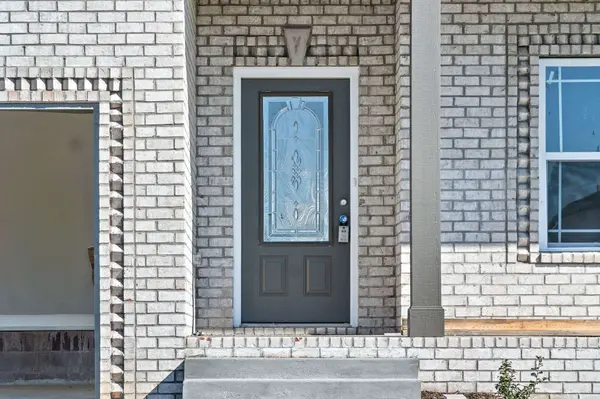 942 Alton Dr, Clarksville, TN 37043